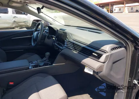 2025 Toyota Camry Le from USA, damaged, VIN 4T1DAACK3SU522677